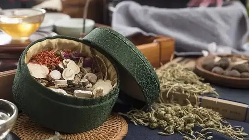 夏季月子餐养生饮食方法：遵循古法，呵护产后健康
