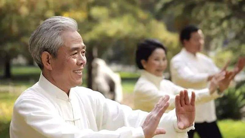 艾灸养生馆加盟为何亏损？揭秘三大亏损原因